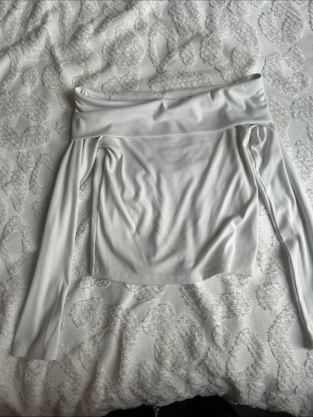 American eagle off the shoulder white top
